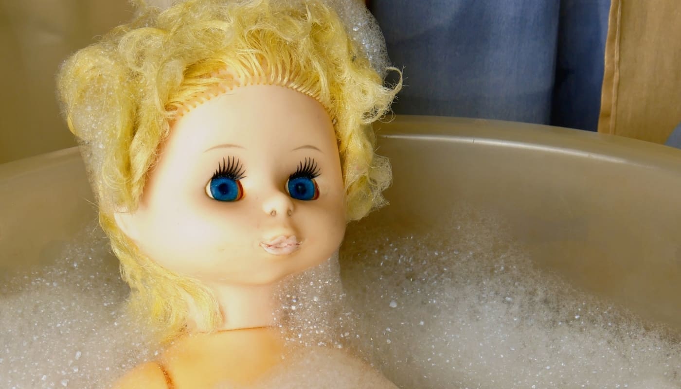 how to wash synthetic doll hair