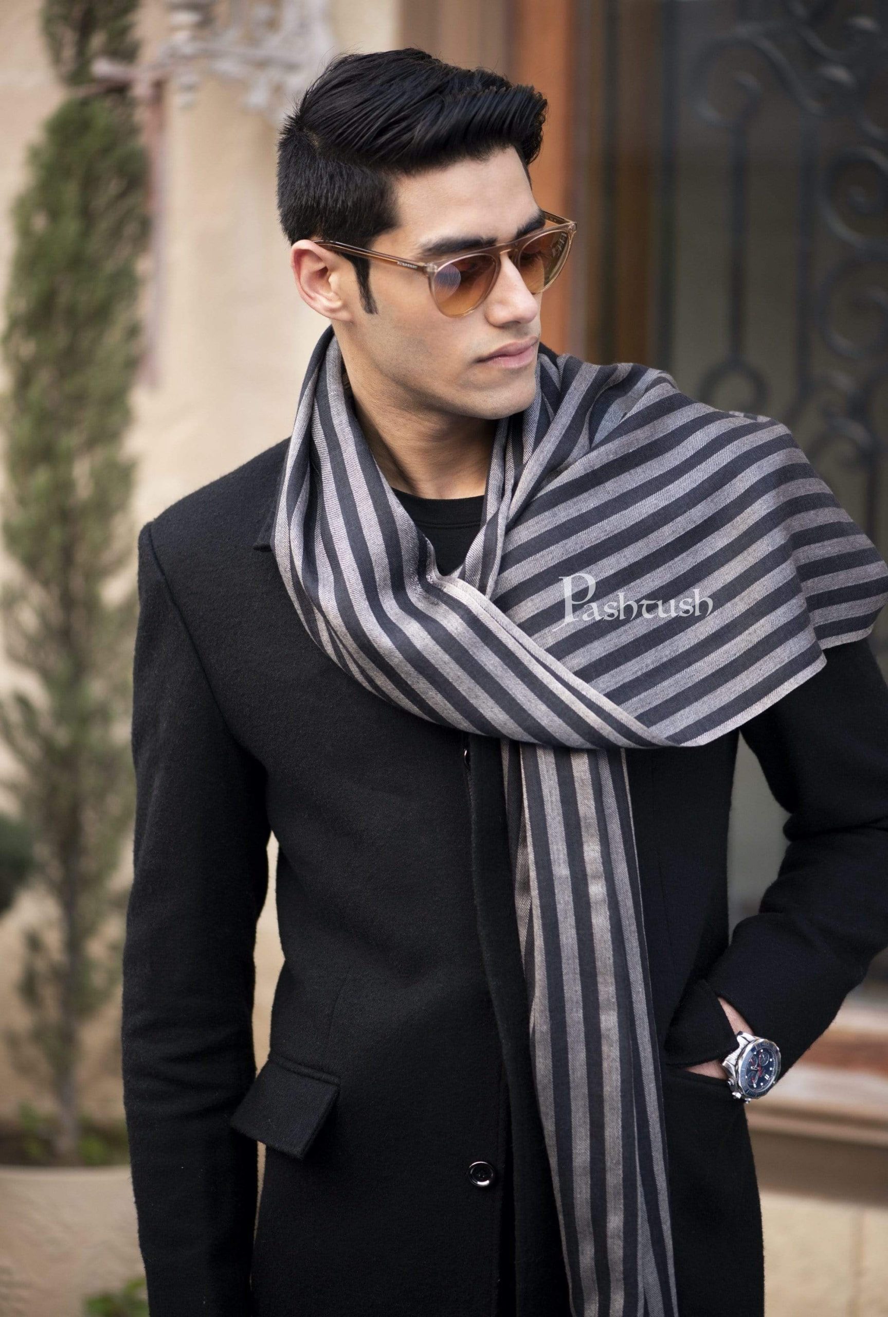 Men's cashmere scarf