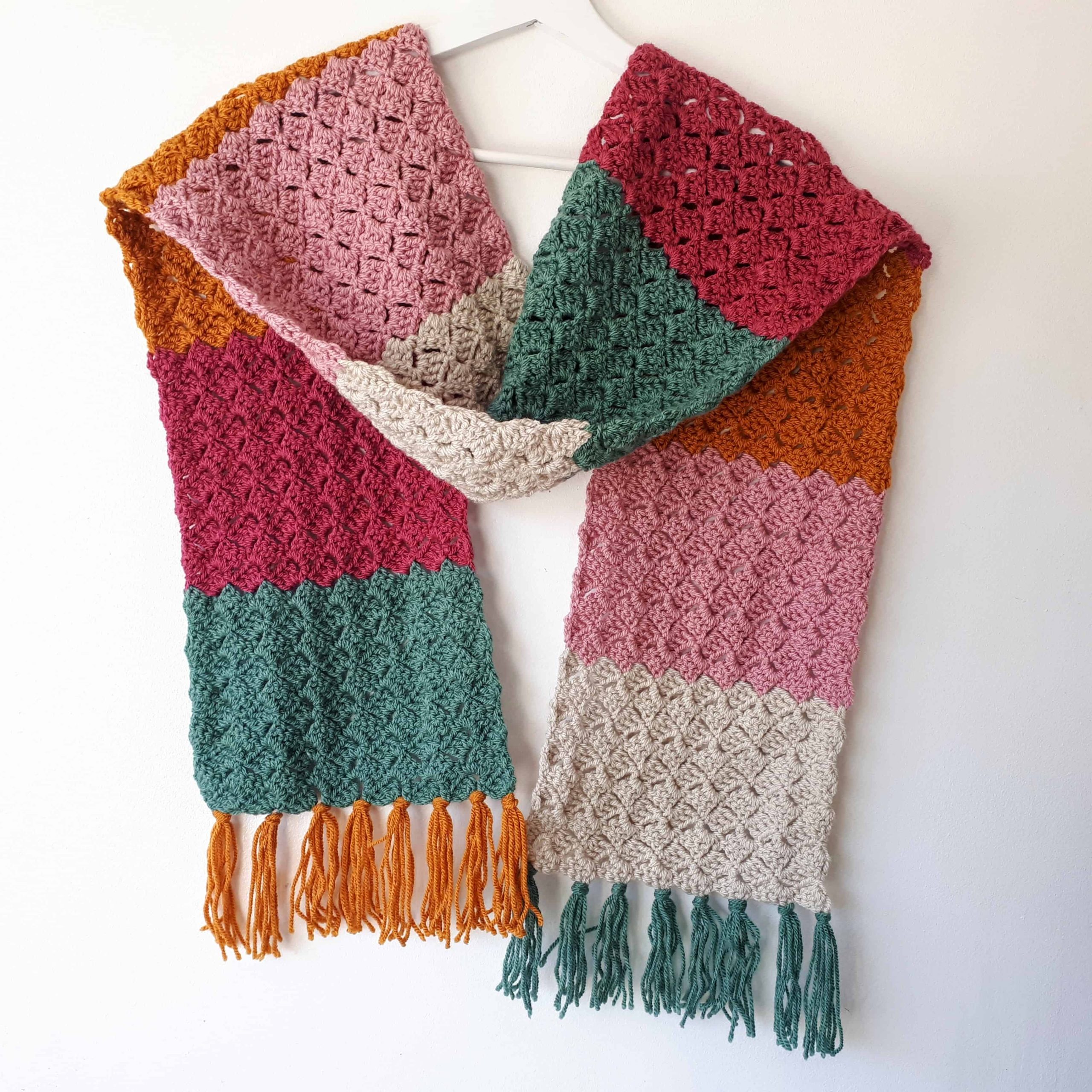 Crochet scarf pattern free