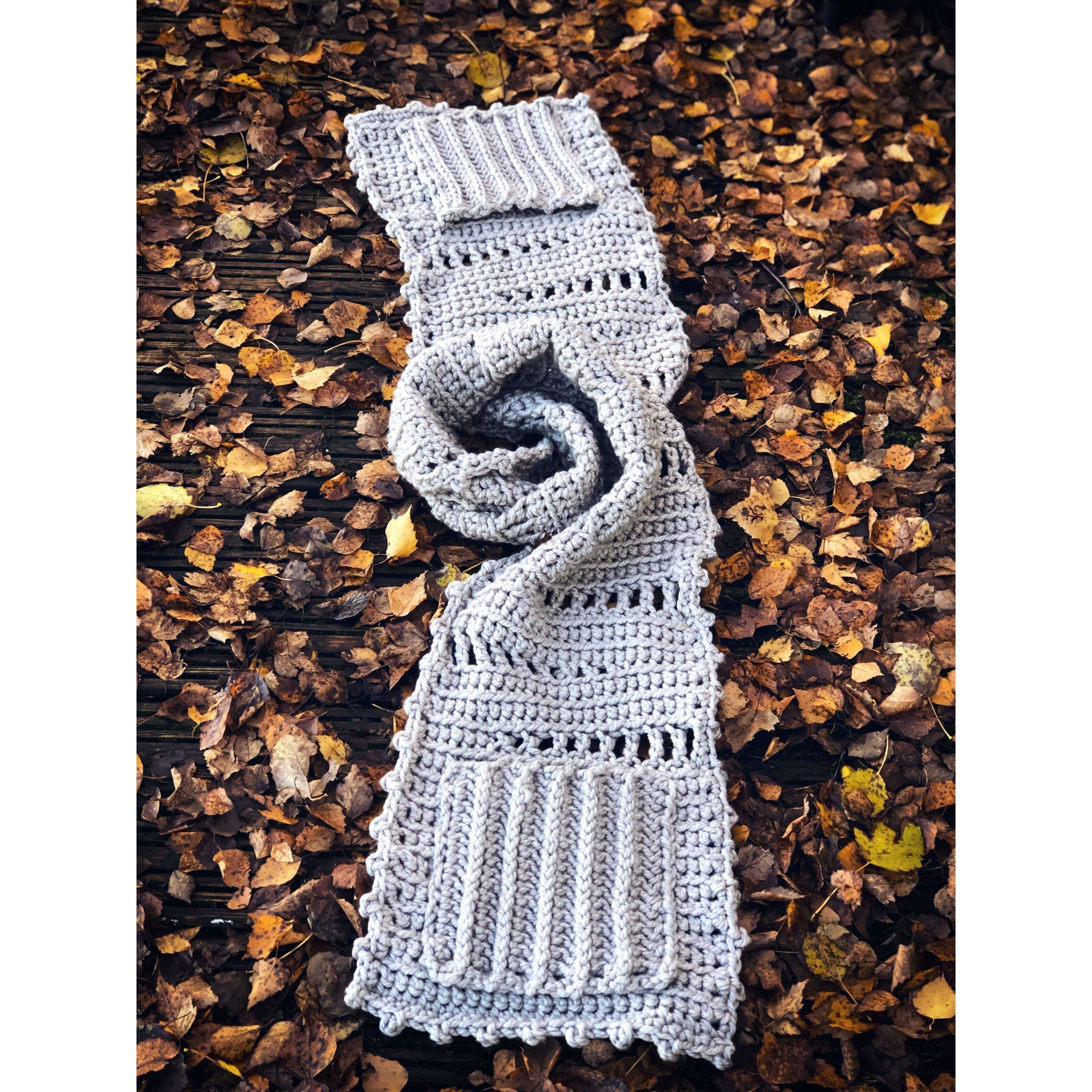 Easy crochet scarf