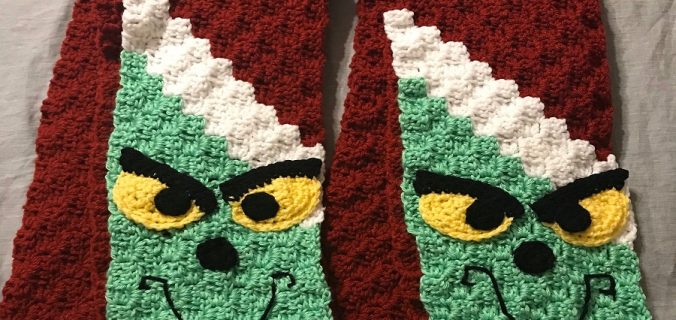 Grinch scarf