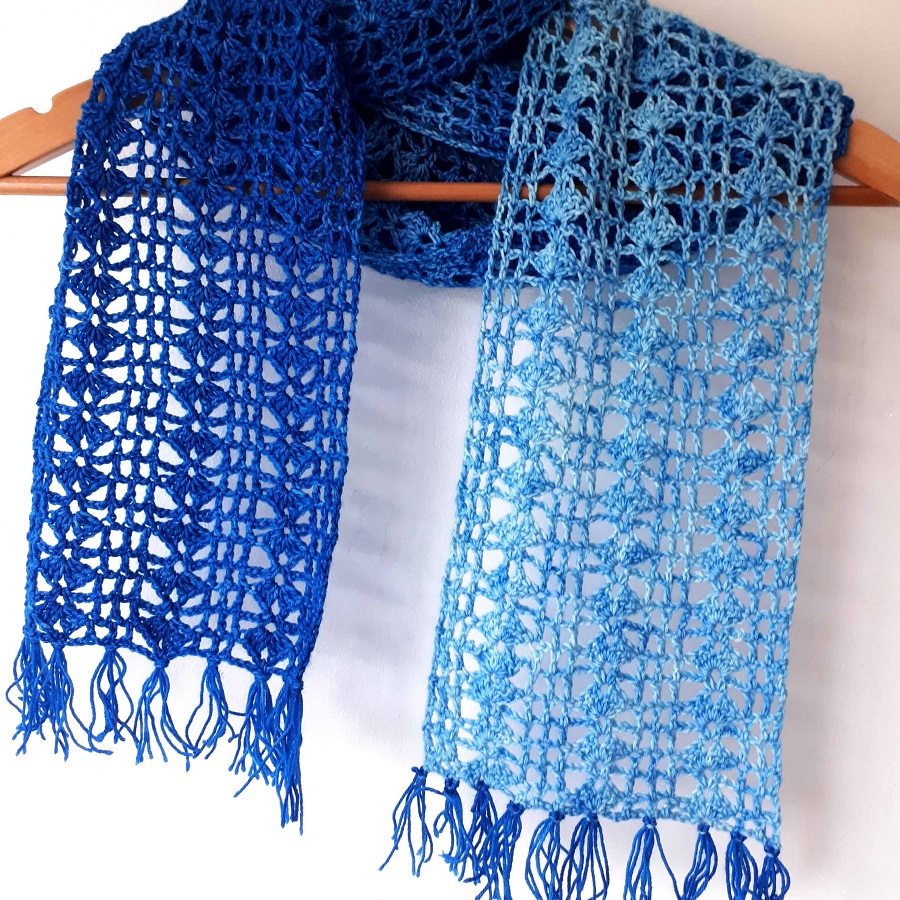 Single crochet scarf