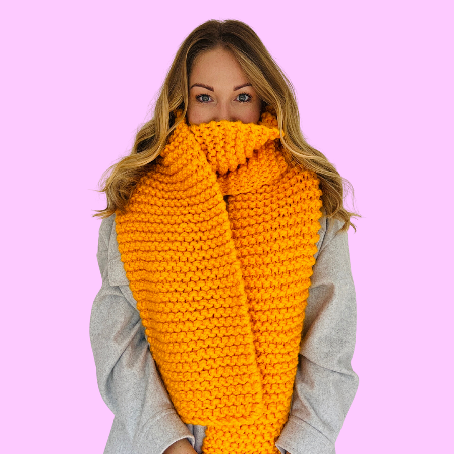 knitting scarf