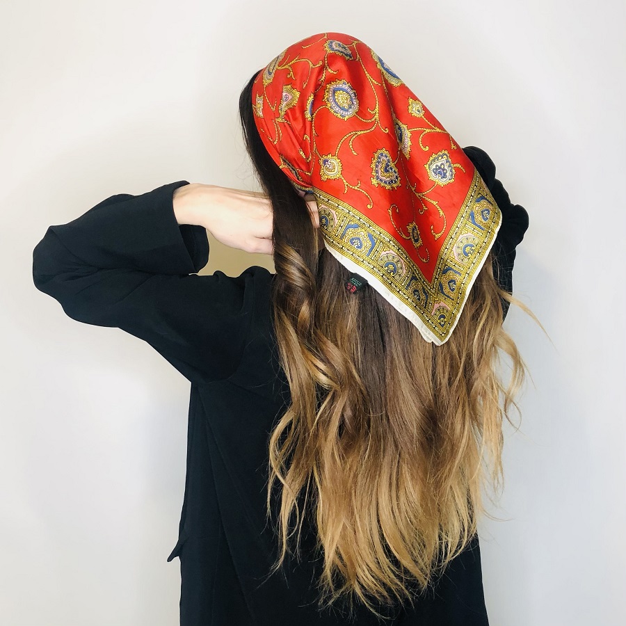 how to wear scarf on head