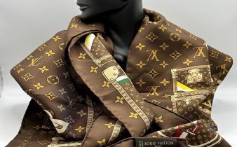 louis vuitton silk scarf